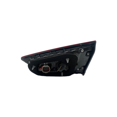 GEELY BOYUE Εσωτερικά φώτα ουράς OE αριθ. 7057013100 και επαγγελματική εξυπηρέτηση
