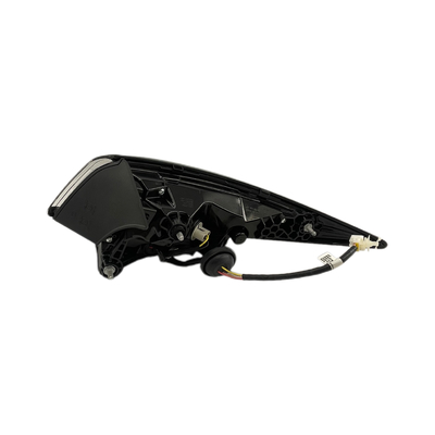 2022 BYD Dolphin LED πίσω φως με 8000K θερμοκρασία χρώματος και OEM EM2E-4133010